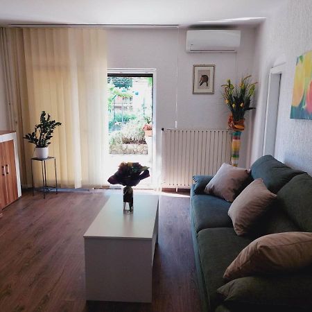 Rubin Apartment Ika Bagian luar foto